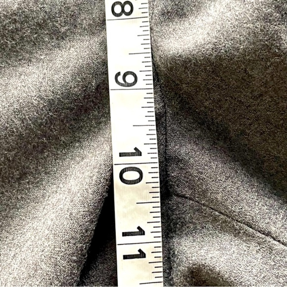 Talbots Signature Style Wool Cargo Pants | Size 10 | Gray - Picture 10 of 11